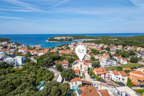 Pjescana Uvala House | Villa Oasi Pool & Spa - Happy Rentals