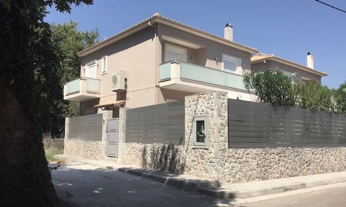 Aidhipsos Villa | Villa Oleander Agios Nikolaos Loutra Edipsou
