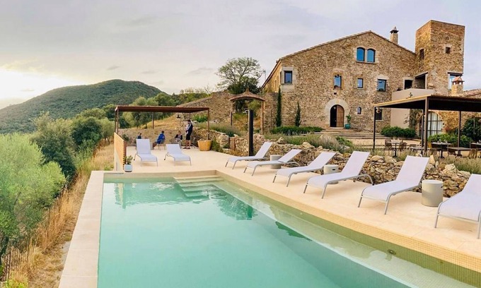 Quart Villa | Villa Oms - Six Bedroom Villa, Sleeps 16
