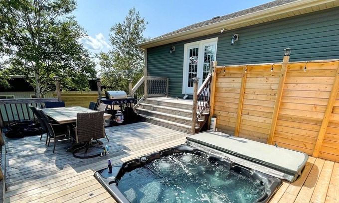 Conception Bay South House | Villa on the Rock - Hot Tub, Arcade, Fire Pit, Large Deck with Patio Furniture