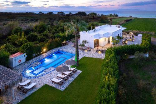 Fanes Villa | Villa Palmeras