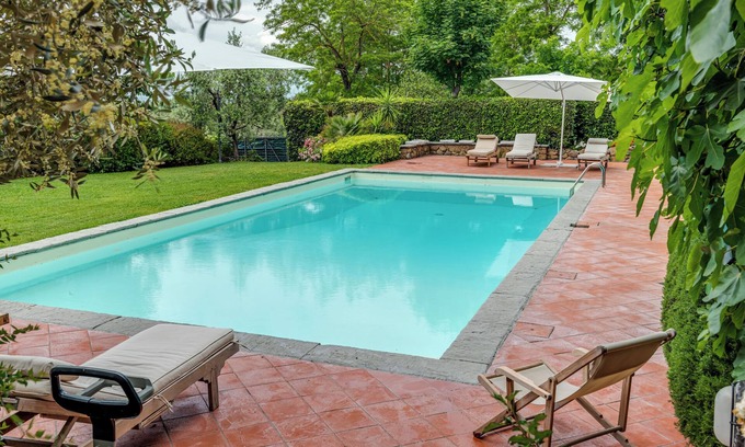 Capraia e Limite Villa | Villa 'Panicale- Toscana' with Private Pool, Private Terrace and Wi-Fi