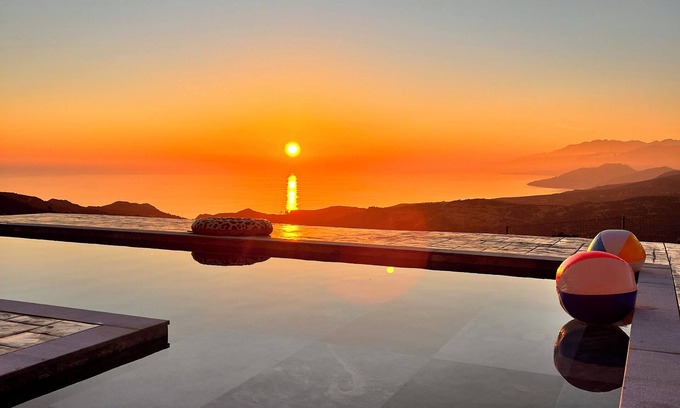Saktouria House | Villa Panorama | Sunset Retreat