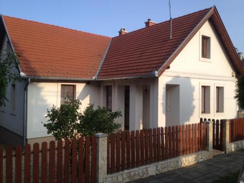 Szigliget Villa | Villa Pedro