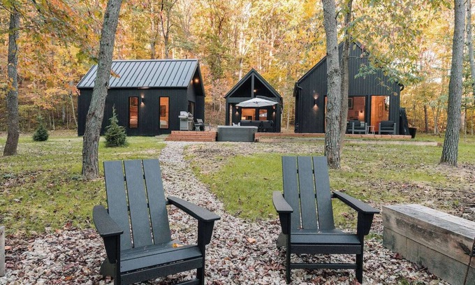 Logan Villa | Villa Pine at Hugga In the Hills -Sleeps 5