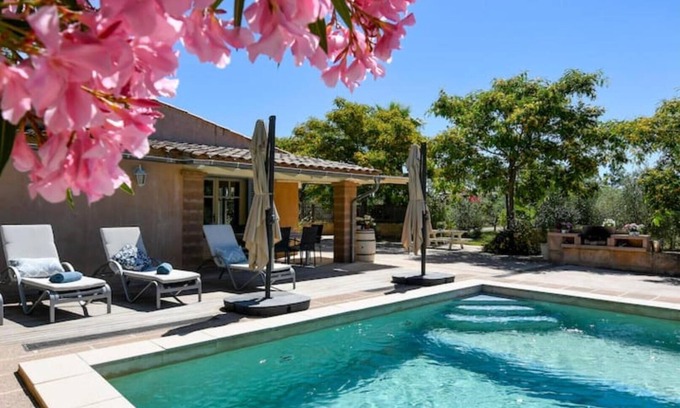 Binissalem Villa | Villa Ponent, your little paradise in the middle of more than 1200 olive trees