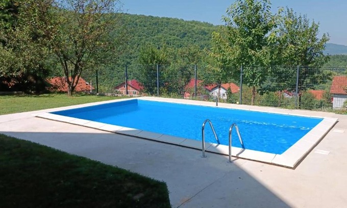 Sarajevo Villa | Villa "Pool and Garden" - Villa with Swimming Pool
