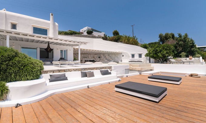 Psarou House | Villa Psarou 6/Above Nammos Beach With Magnificent View