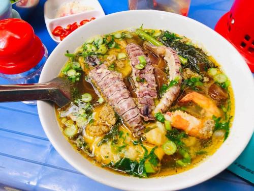 Van Don Hotel | Villa Quan Lạn