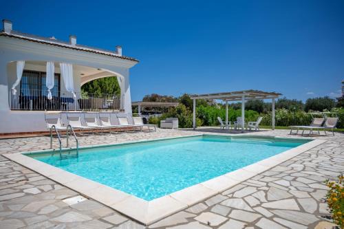 Alghero Villa | VILLA RAFAEL CON Piscina, IUN P4098
