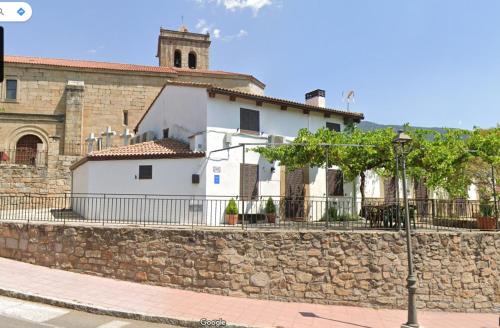 La Adrada House | Villa Revolcona