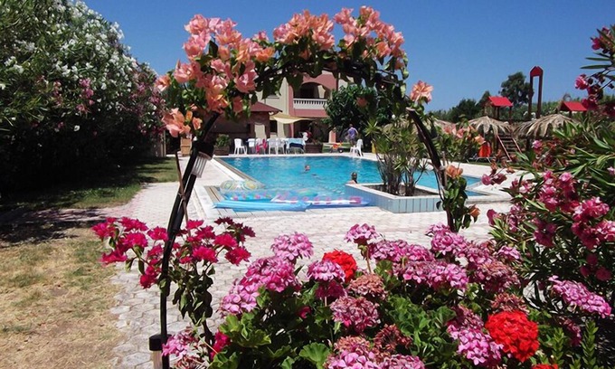 Tavronitis Apartment | Villa Rita Apartments