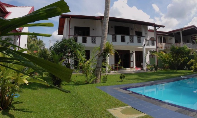 Hettimulla House | Villa Riverplace