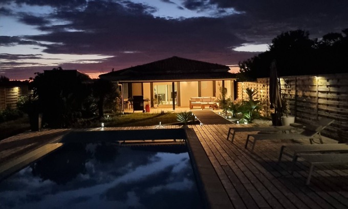 Saint-Denis-de-Pile Villa | Villa Romantique Avec Piscine à 10mn de Pomerol , Libourne et 15mn de St Emilion