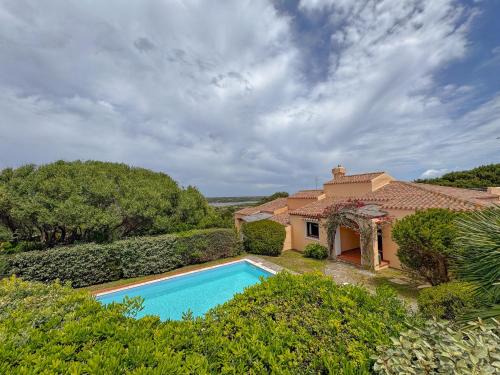 Punta De Su Turrione Villa | Villa Rosy - Comfort e Piscina Privata a Stintino