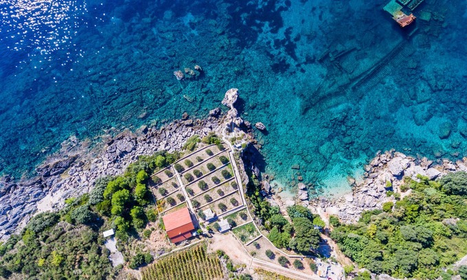 Postup Villa | Villa Sea Edge - Three Bedroom Villa with Sea View