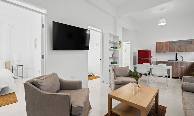 Hipodromo Apartment | Villa Serena - Estudio Luminoso y Equilibrado con Cama Queen + Cocina