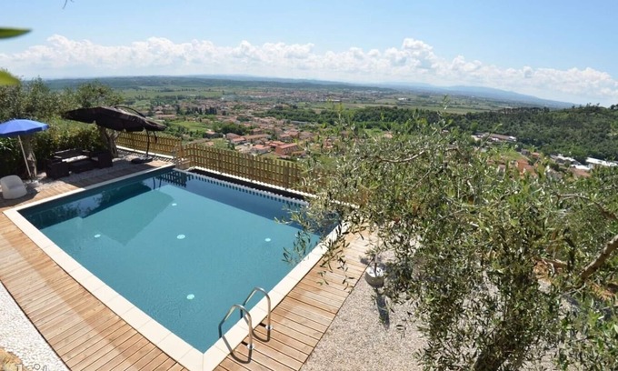 Cascine-La Croce Villa | Villa Serra - Tuscan villa with private pool