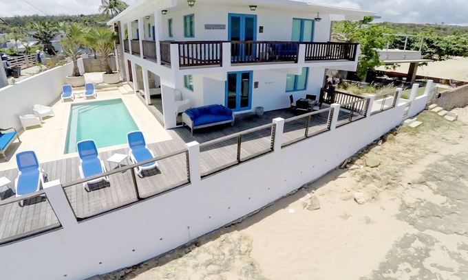 Aguacate Apartment | Villa Shacks- Unit 3