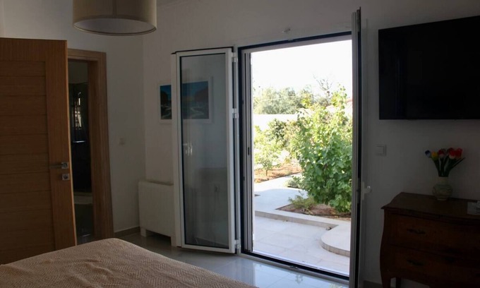 Vari-Voula-Vouliagmeni Villa | VILLA SOPHY villasophy.comnn