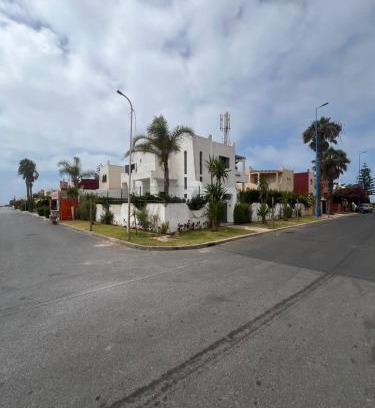 Sidi Bouzid Villa | Villa spacieuse à 2min de la plage