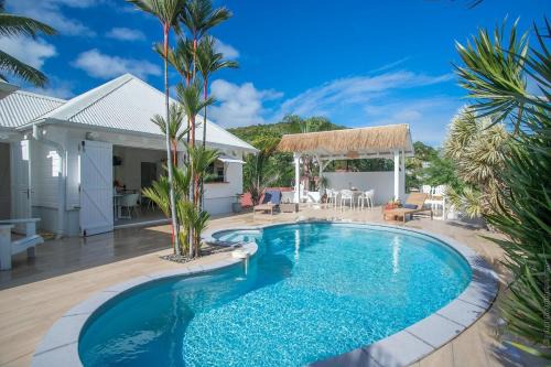 Le Robert Villa | Villa spacieuse à Hyacinthe, Le Robert avec piscine privée