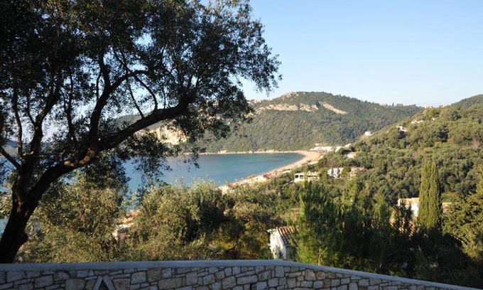 Agios Georgios Pagon Apartment | Villa Theodora View Apartments Klio