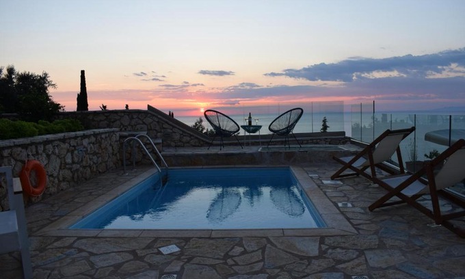 Agios Nikitas Villa | Villa Thetis with private pool where the sunsets fade away