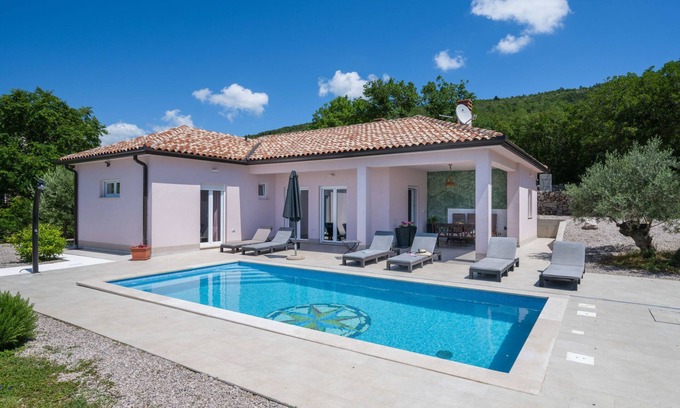 Viskovici House | Villa Tomicich by Interhome
