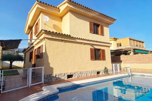 Benicassim Villa | Villa Torreón con piscina privada a 5 min playa