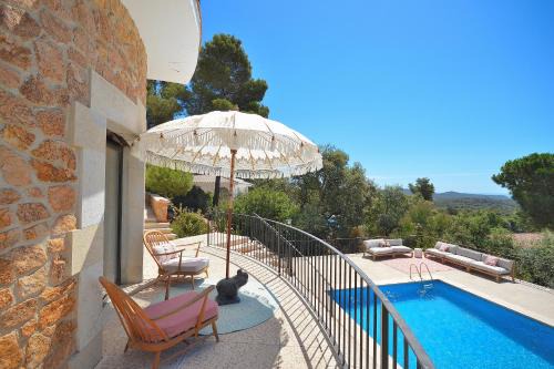 Vall-Llobrega Villa | Villa Torre Cal Sada