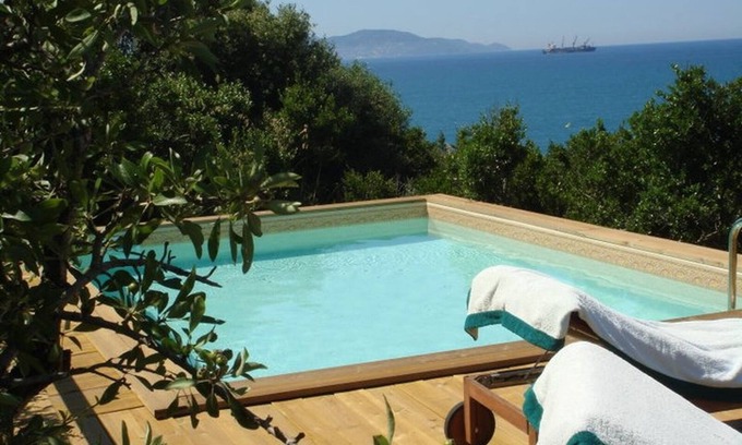 Fonte Blanda Villa | Villa Tower - an ancient luxury villa in front of the sea