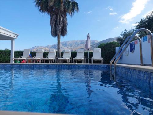 Georgioupolis Villa | Villa Uranos- Less than 5-Min Walk to Kalivaki Beach