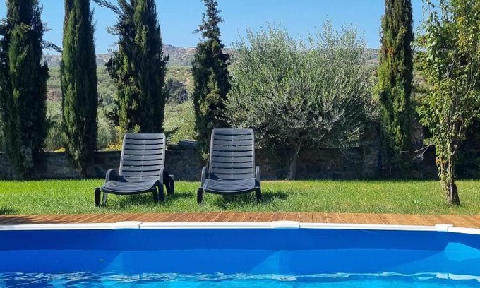 Peza Villa | Villa Vigneto