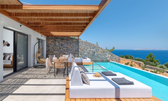 Malevizi Villa | Villa Vittoria, Breathtaking sea Views, Private Heated Pool, Close to the Beach!