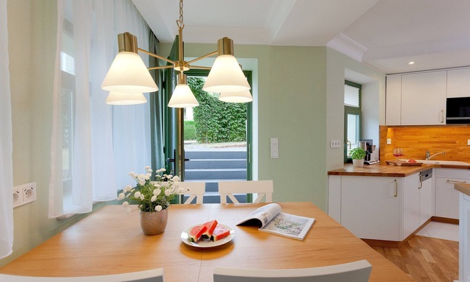 Seebad Bansin Apartment | Villa Waldschloss App. 1