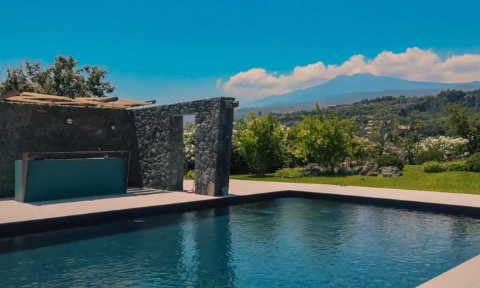 Calatabiano Villa | Villa White Oleander