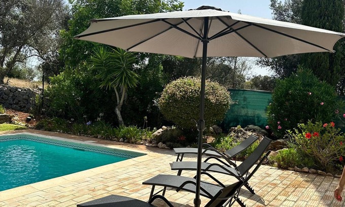 Alcalar Villa | VILLA WITH 2 BEDROOMS, FOR UP TO 6, POOL, BETWEEN PORTIMAO AND LAGOS