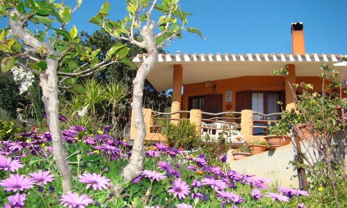 Solanas Villa | Villa with garden in SOLANAS - WIFI - Air conditioned - Relax ! ☀️ 🌊 🏖