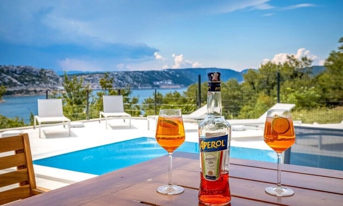 Bakarac Villa | Villa with heated swiming pool at Kvarner bay
