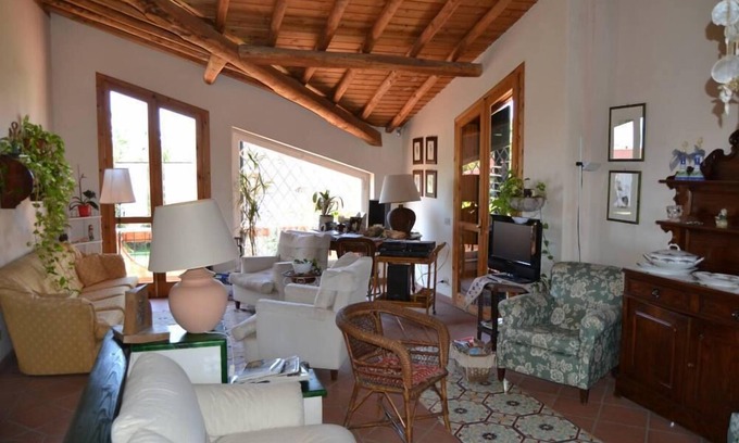Acireale Villa | Villa with large garden between Etna and the sea. Free wifi