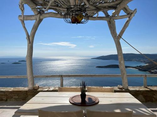 Ydrousa Villa | Villa with magnificent view