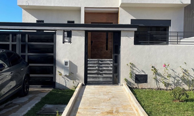 Casablanca Villa | Villa with pool at SIDI RAHL beach