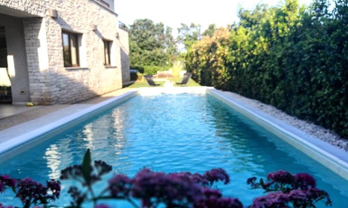 Liznjan Villa | Villa with private pool for 8+2 people (two apartments), near the sea