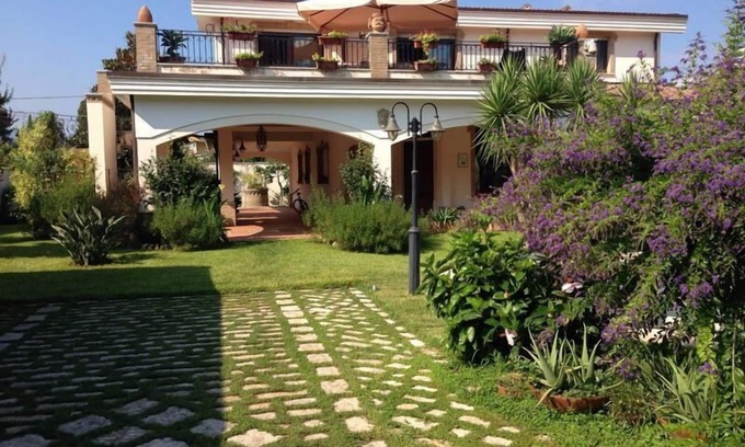 Palmi House | Villa with private pool near the beaches of Palmi