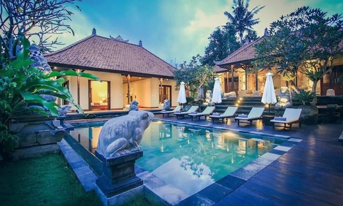 Petulu Villa | Villa with Rice Fields View