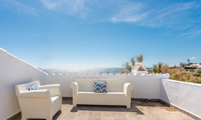 Cap d'en Font Villa | Villa with sea access, Cap de´n Font, Menorca