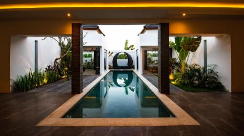 Drupadi Villa | Villa Yolanda - Seminyak Beach