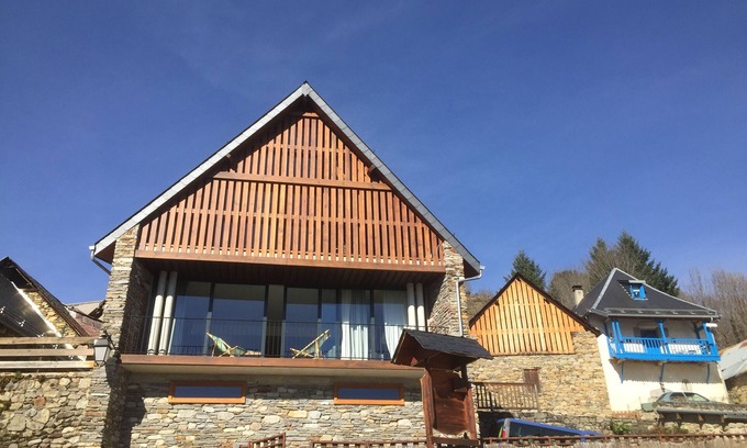 Cathervielle House | Village house in Cathervielle, between Luchon and Peyragudes. Exceptional view