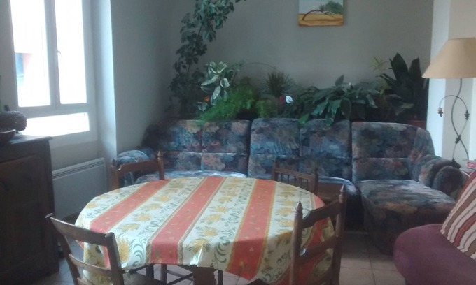 Rivesaltes House | Village house on 3 floors, bright and in the heart of the historic center